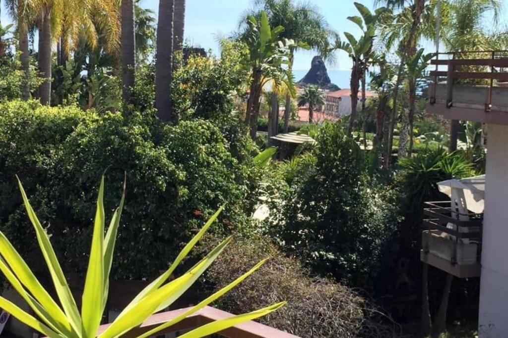 Malavoglia Suite 18 Aci Castello Eksteriør bilde